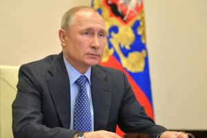 Владимир Путин подписал указ о продлении ограничений по борьбе с коронавирусом