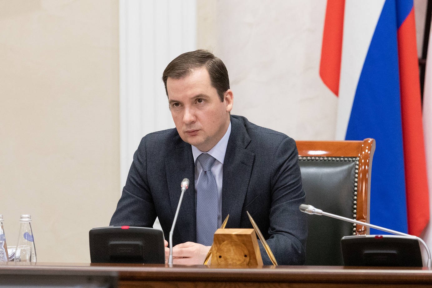 Александр Цыбульский поручил реализовать новые меры поддержки, обозначенные Президентом РФ, без бюрократических проволочек