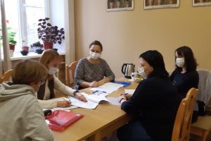 Вопросы трудоустройства безработных граждан с ментальными особенностями обсудили в Архангельском отделении занятости