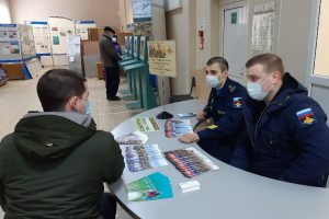 В Архангельском отделении занятости прошли мероприятия по отбору граждан на службу по контракту