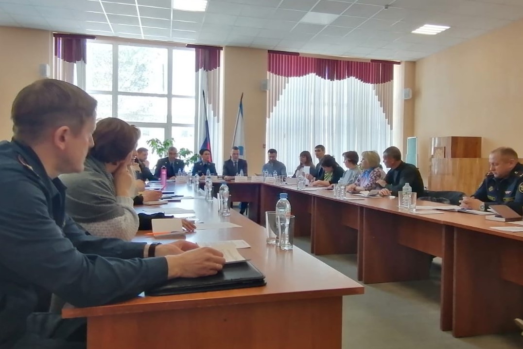 Специалисты службы занятости приняли участие в работе Совета предпринимателей при главе Пинежского района 