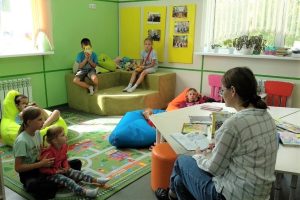 «Лето с пользой»: подростки Виноградовского округа подрабатывают в свободное от учебы время